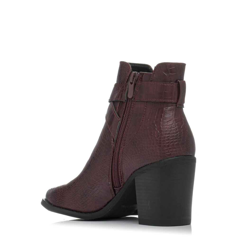 Boot with thick heel, croc embossed and buckle burgundy