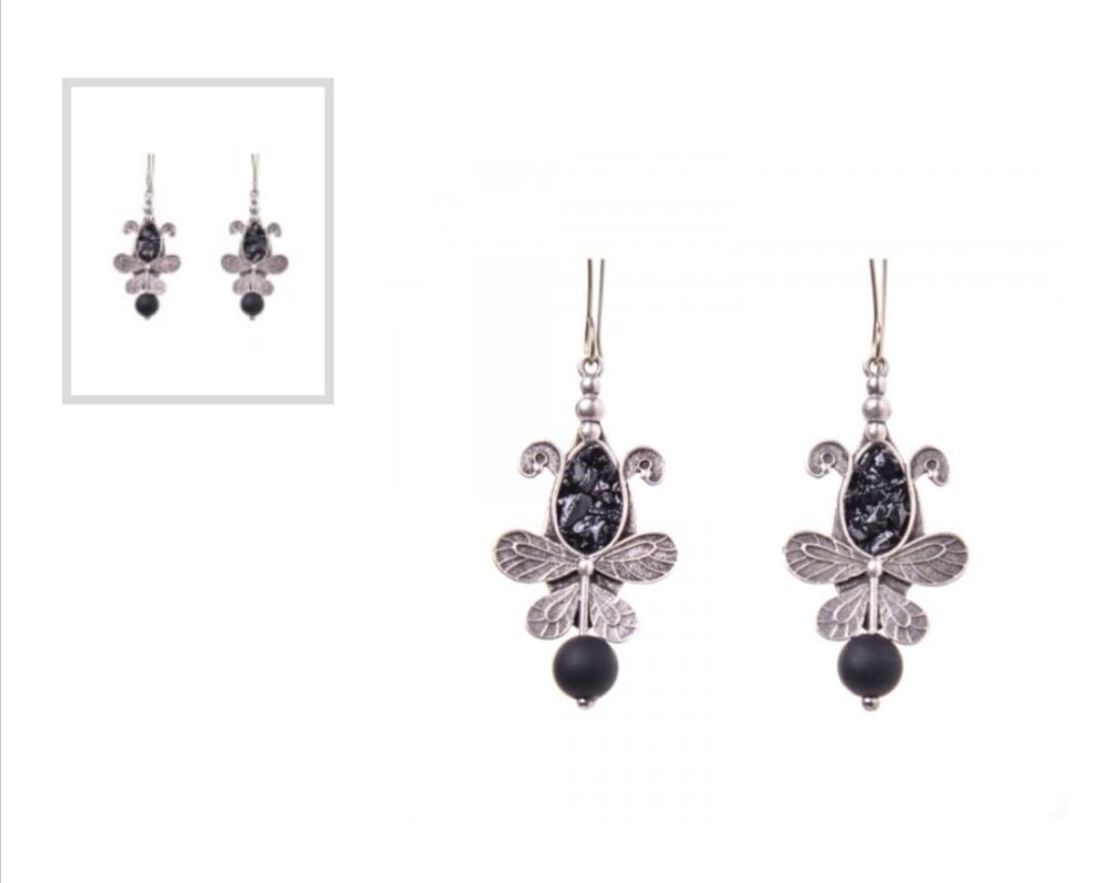 Handmade earrings with black onyx stone
