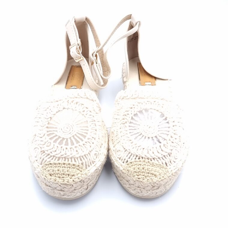 Espadrilles low platform with embroidery beige