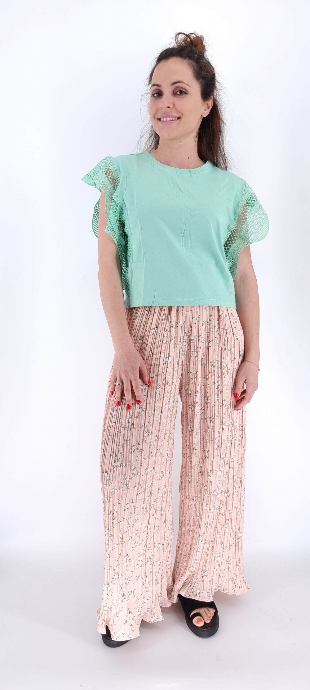 Floral pleated pants with elastic in the middle pink