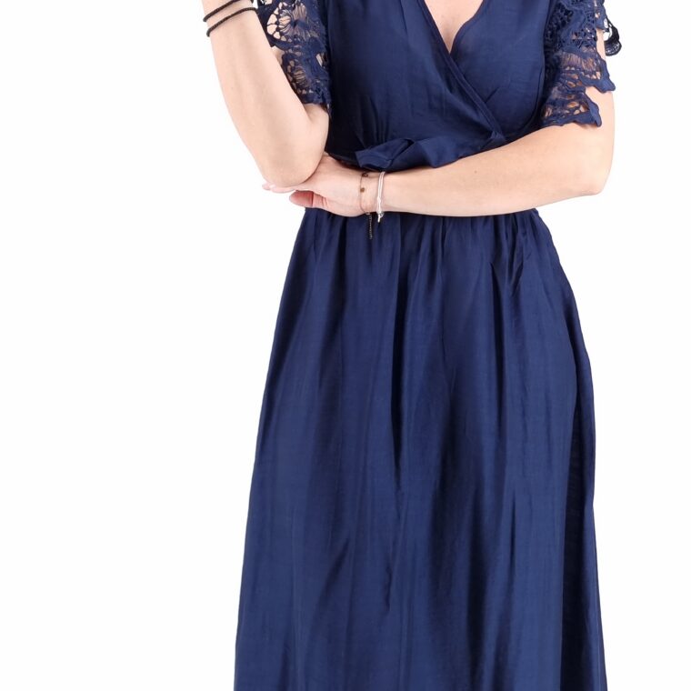 Φόρεμα κρουαζέ μακρύ με δαντέλα στο μανίκι και ζώνη μπλε σκούρο