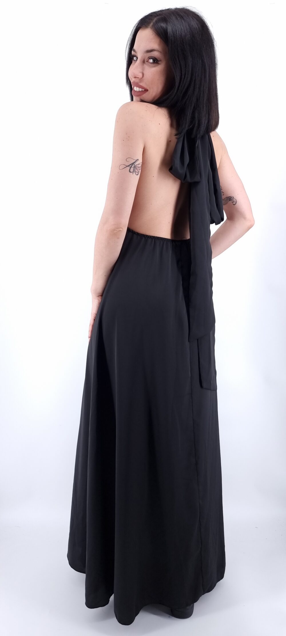 Long satin backless dress with openings on the sides black