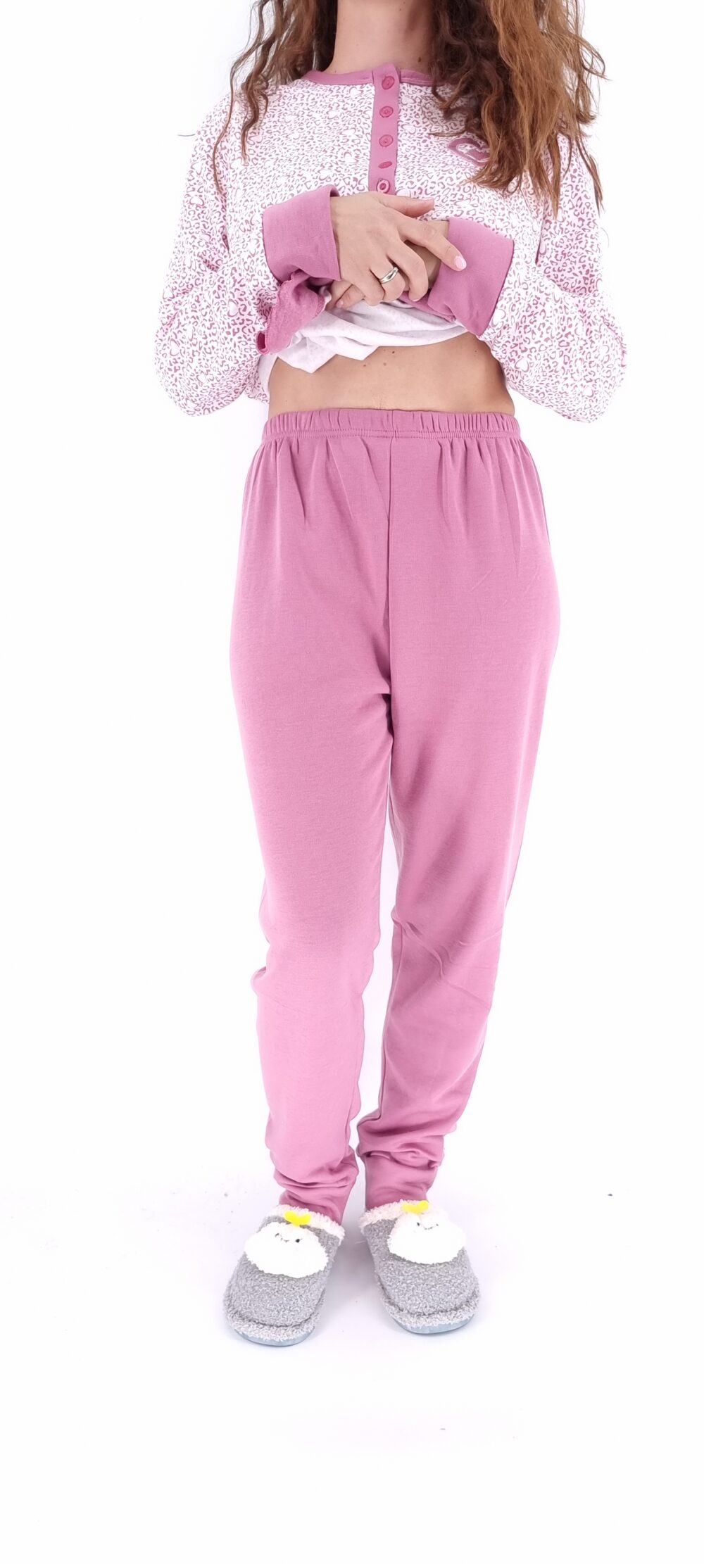 Πιτζάμες με μοτίβο καρδούλες και μονόχρωμο παντελόνι ροζ