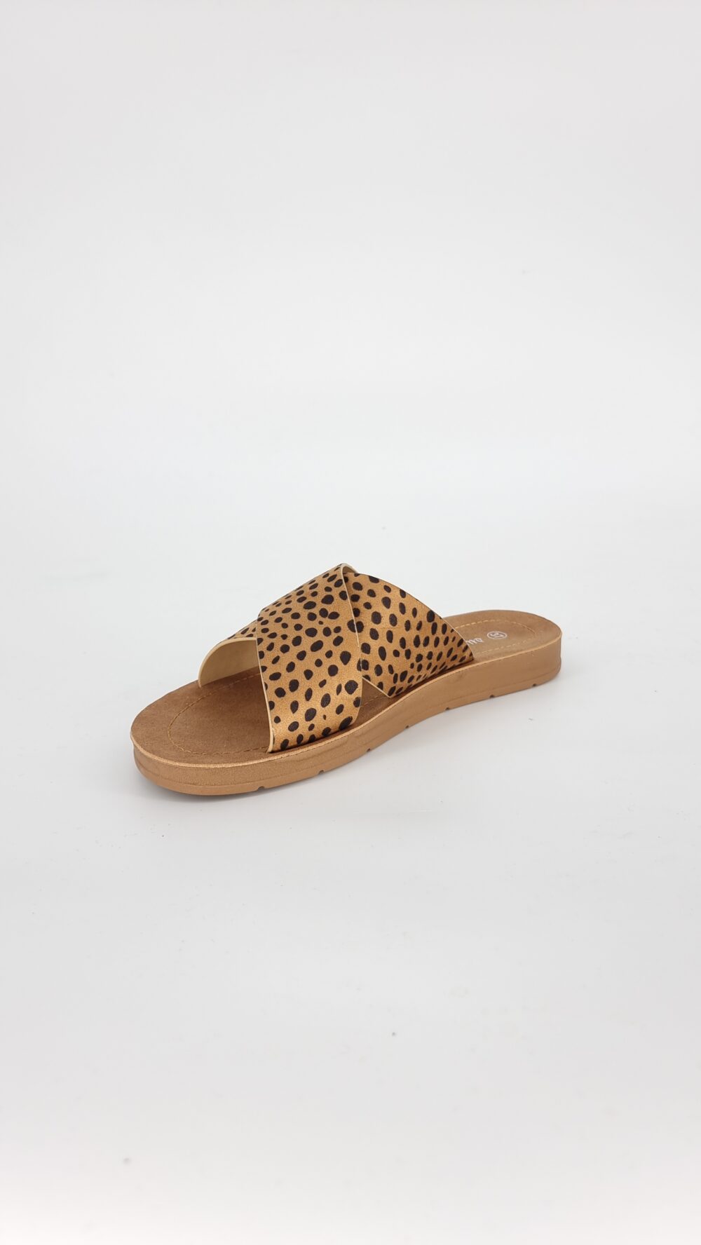 Σανδάλι παντοφλέ με χιαστί σχέδιο animal print