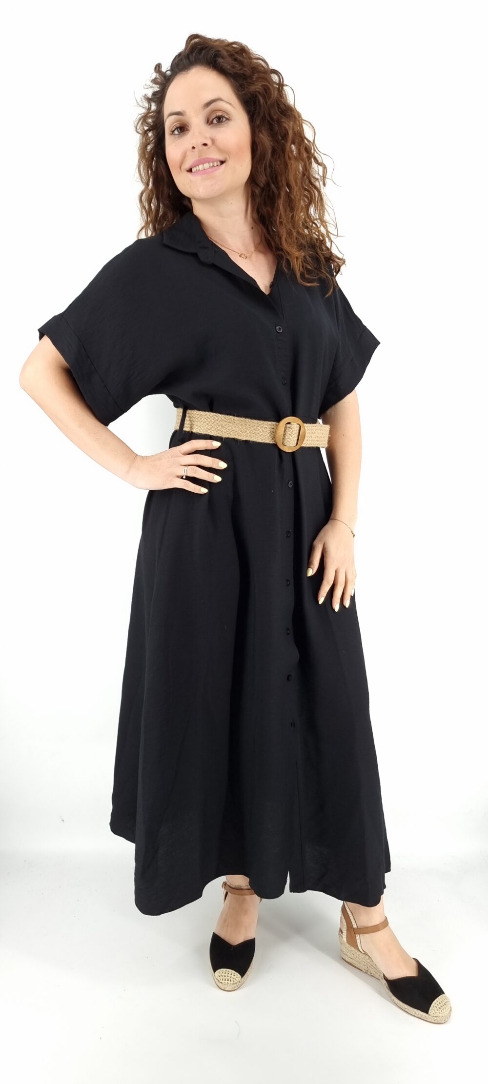 Φόρεμα πουκάμισο κοντομάνικο με μπεζ ψάθινη ζώνη μαύρο