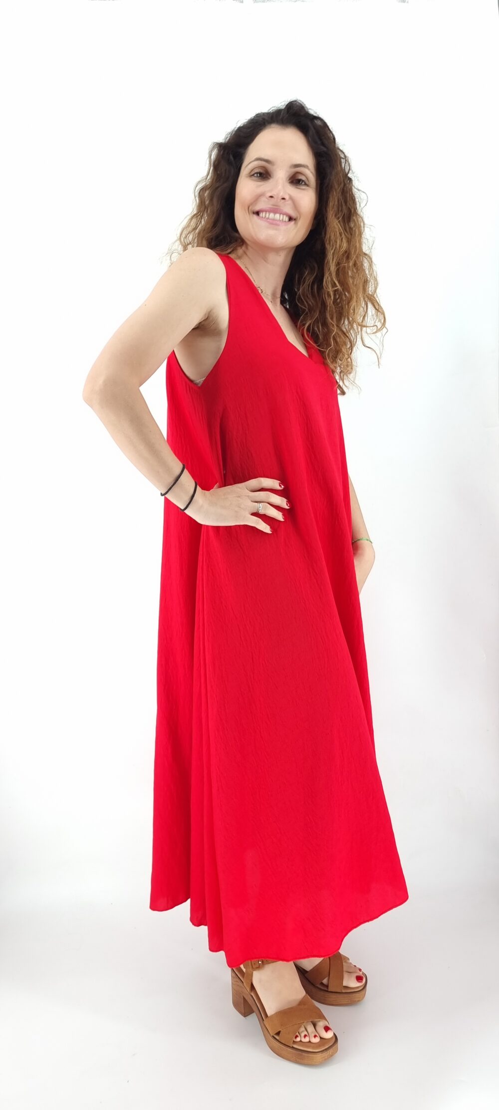 Φόρεμα μακρύ με χοντρή τιράντα και V λαιμόκοψη κόκκινο