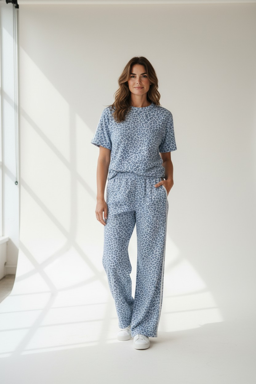 Σετ φόρμας λεοπάρ σιελ Σετ φόρμας λεοπάρ σιελ